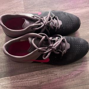 Women’s Nike shoes